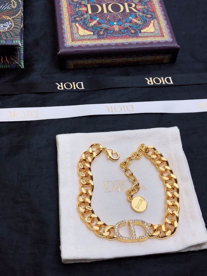 chr1st1an D10r necklaces